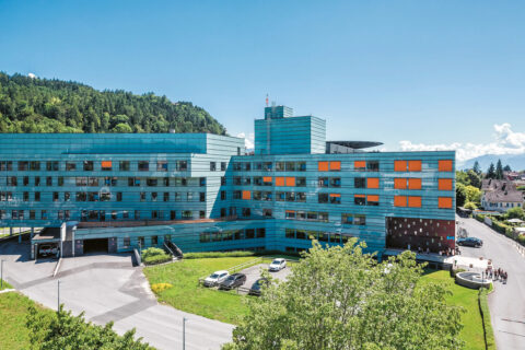 Landeskrankenhaus Bregenz – Karriere bei den Vorarlberger Landeskrankenhäusern Landeskrankenhaus Bregenz – Karriere bei den Vorarlberger Landeskrankenhäusern