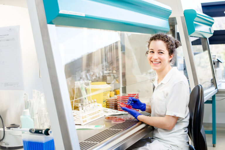 Attraktive Ausbildungspakete – Karriere bei den Vorarlberger Landeskrankenhäusern