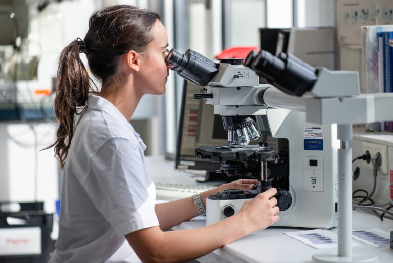 Biomedizinische Analytik – Karriere bei den Vorarlberger Landeskrankenhäusern Biomedizinische Analytik – Karriere bei den Vorarlberger Landeskrankenhäusern