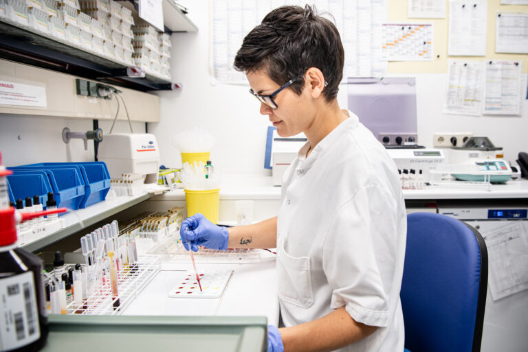 Biomedizinische Analytik – Karriere bei den Vorarlberger Landeskrankenhäusern Biomedizinische Analytik – Karriere bei den Vorarlberger Landeskrankenhäusern