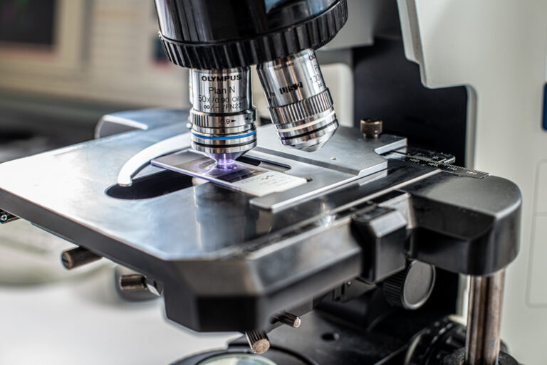 Biomedizinische Analytik – Karriere bei den Vorarlberger Landeskrankenhäusern Biomedizinische Analytik – Karriere bei den Vorarlberger Landeskrankenhäusern