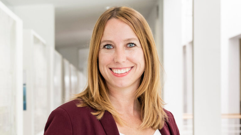 Manuela Ender, MBA, Personalmanagement – Karriere bei den Vorarlberger Landeskrankenhäusern Manuela Ender, MBA, Personalmanagement – Karriere bei den Vorarlberger Landeskrankenhäusern